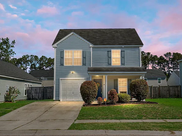 328 Bradley Bend Dr, Moncks Corner, SC 29461