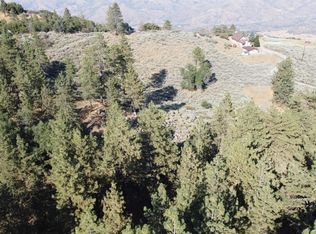 25930 Jacaranda Dr, Tehachapi, CA 93561