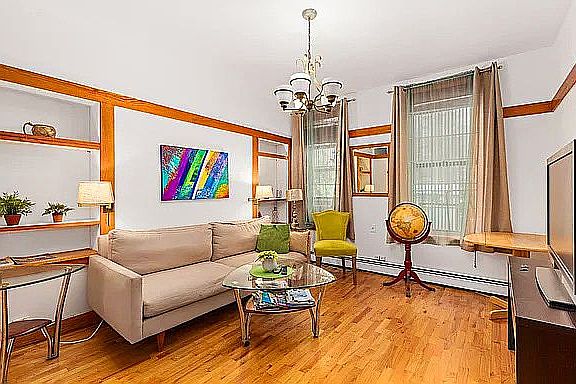 3rd image of 309 E 105th St APT 2N