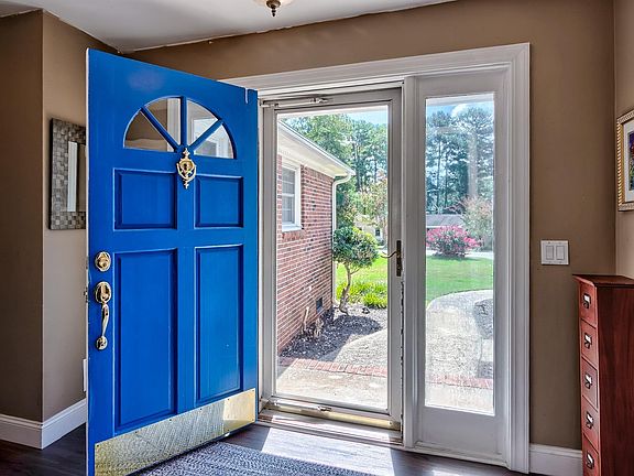 5th image of 125 Garmony Cir