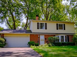 1122 S 7th St, St Charles, IL
