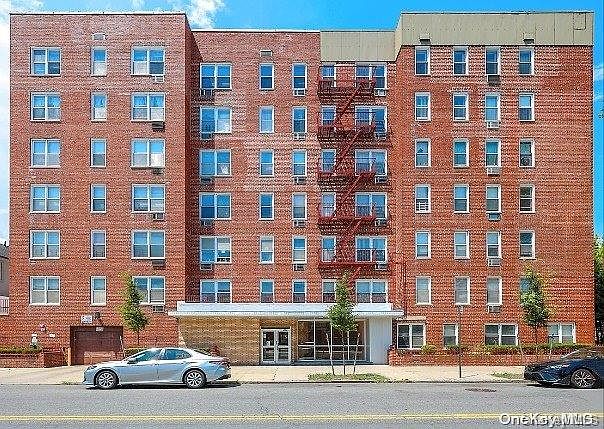 1st image of 735 Avenue W #4e