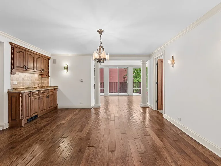 200 E Delaware Pl #4DE — Photo 17