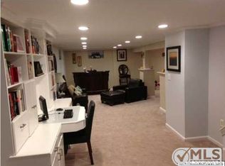 10 Eton Pl, Eatontown, NJ 07724