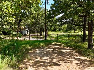 120 Nocona Dr, Nocona, TX 76255