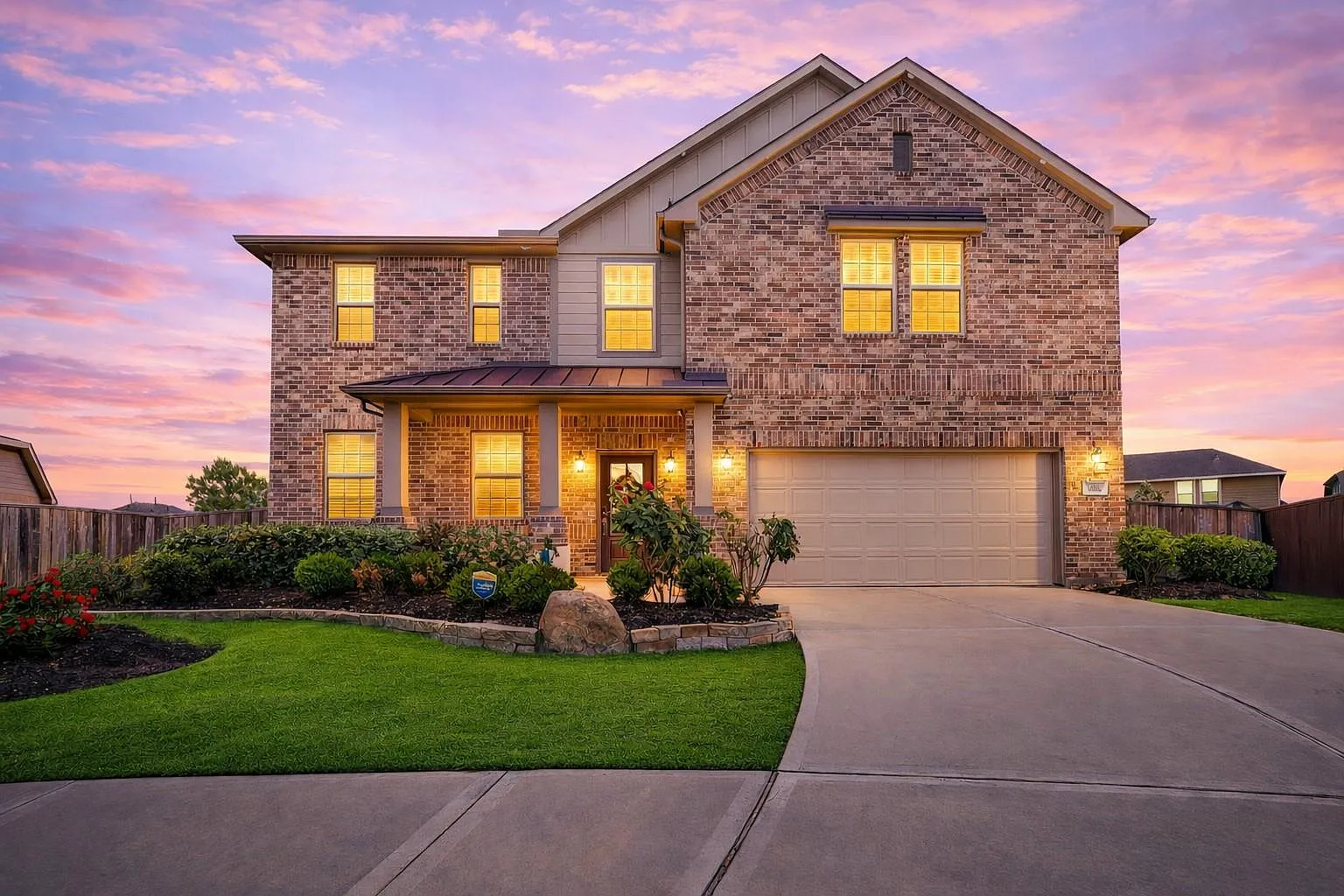 4 bed, 3.5 bath, 3167 sqft, $4,000 — Photo 1