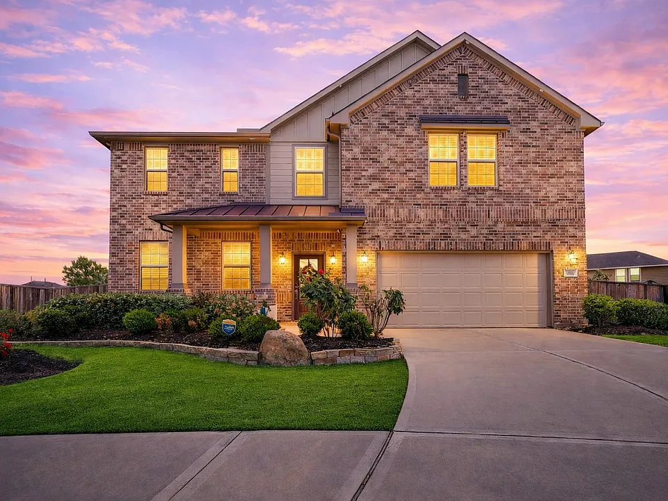 26102 Lazywaters Dr