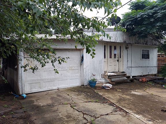 3rd image of 38 Bueno Dr
