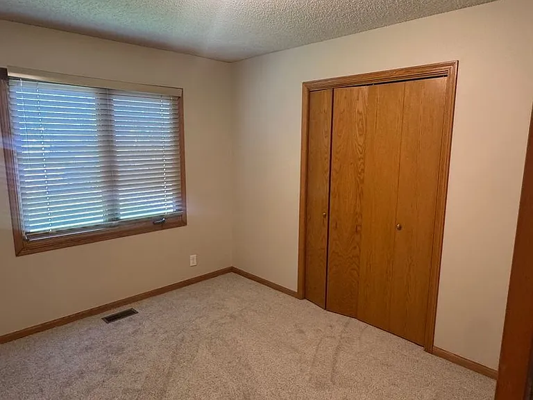5411 Brandywine Cir — Photo 10