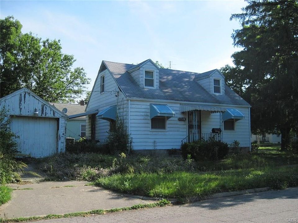 2nd image of 3401 Princeton Dr