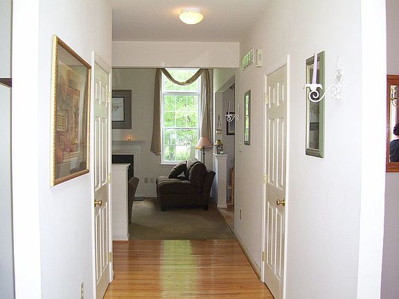 2 story Entry