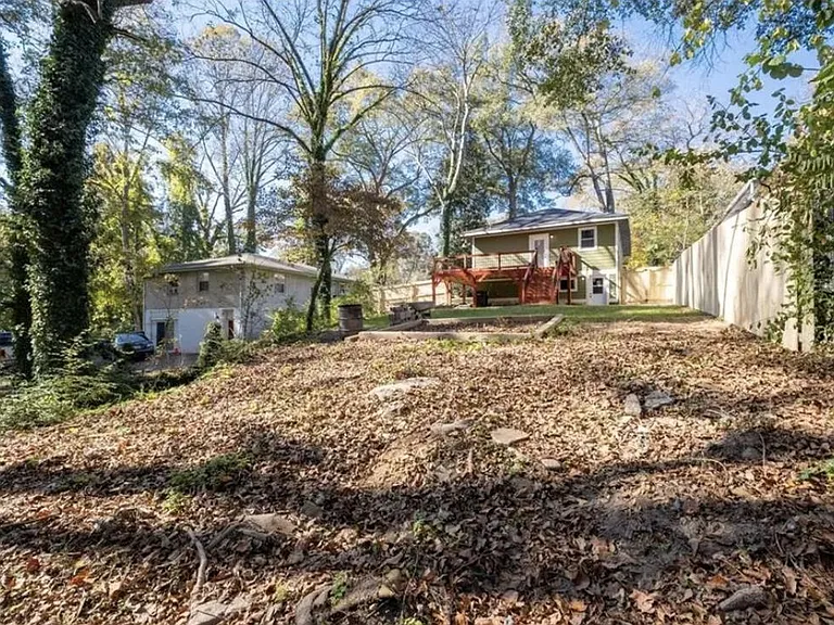 763 Center Hill Ave NW — Photo 38