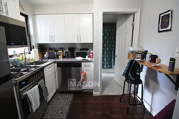 Rented by Mason Group LLC | media 8