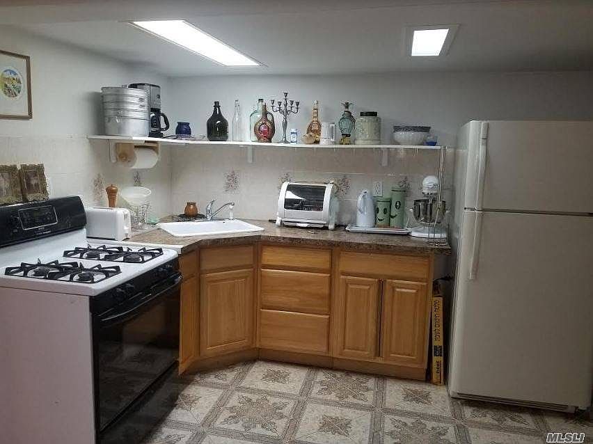 1st image of 8278 166th St