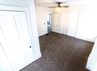 3 N Liberty St #2, Elgin, IL 60120