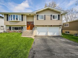 840 W Morris Ave, Addison, IL 60101