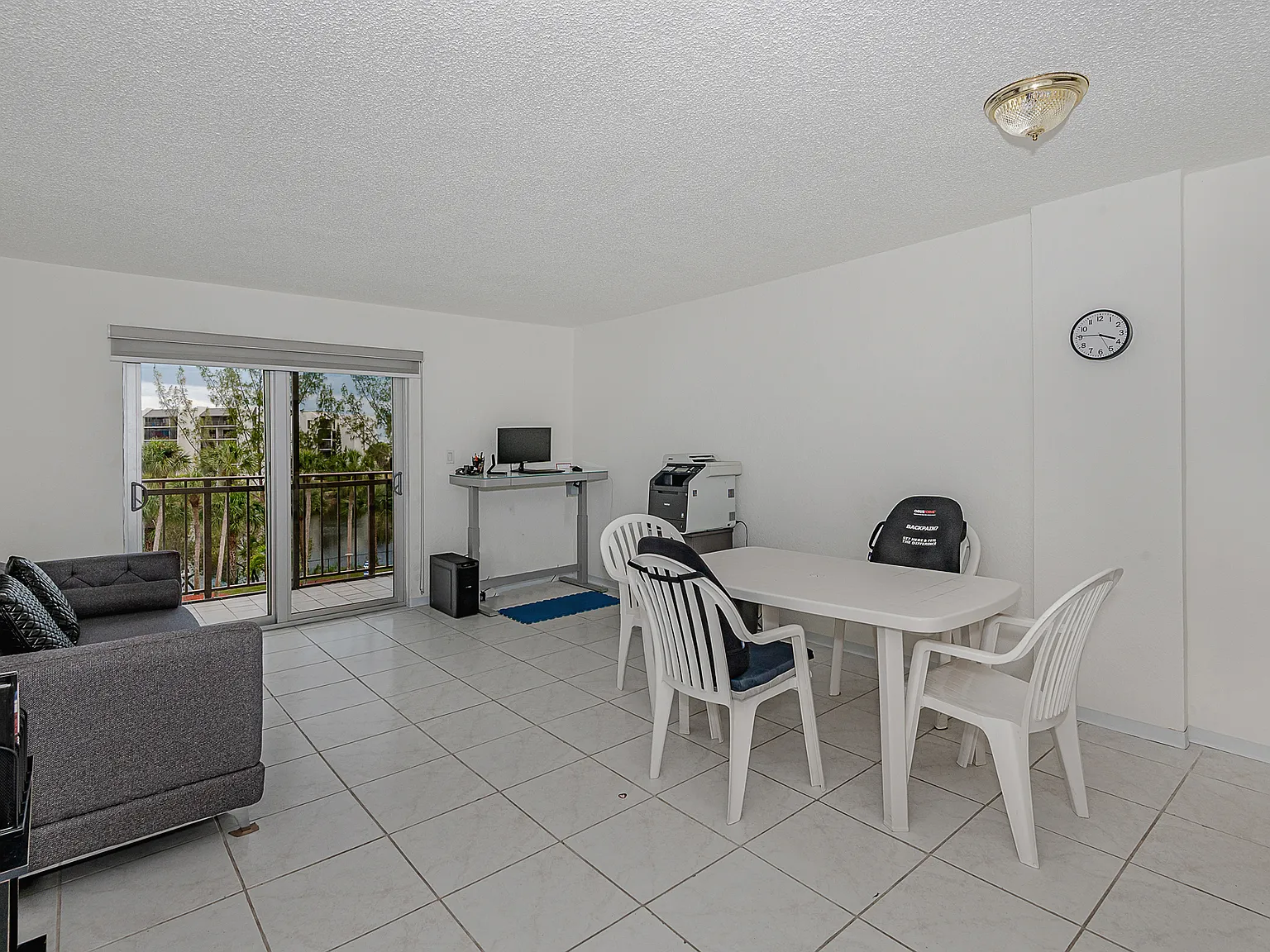 2 bed, 1020 sqft, $2,250 — Photo 2