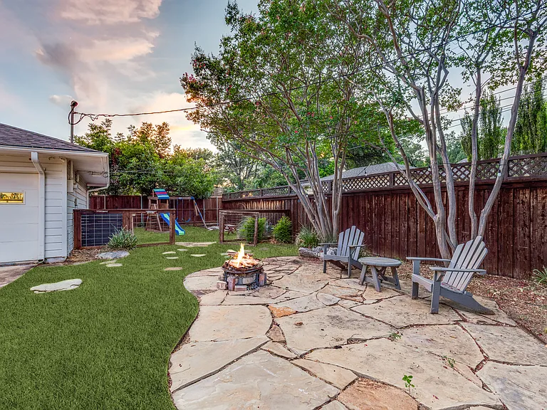 1224 Ashland Dr — Photo 30