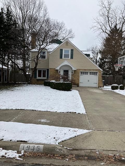 1st image of 1935 Glenn Ave