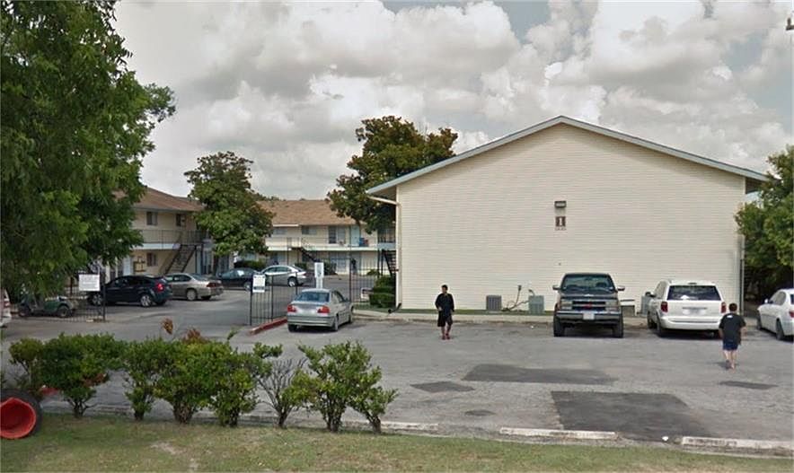1st image of 3815 West Ave