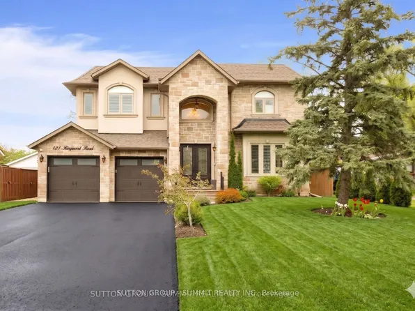 121 Ringwood Rd, Oakville, ON L6H 1K3