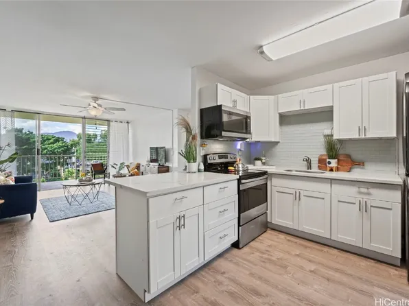 95-2047 Waikalani Pl APT D605, Mililani, HI 96789