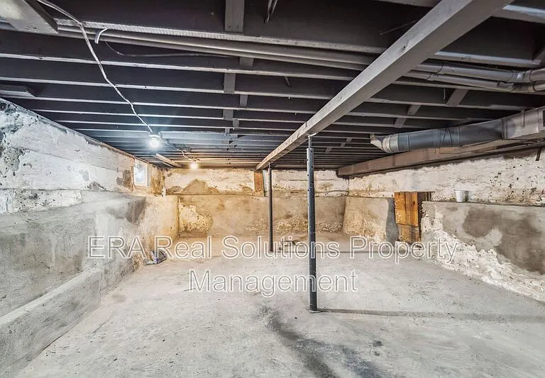 105 Rodgers Ave — Photo 43