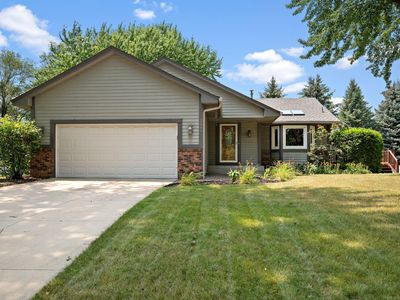 2048 Wenz Ave, Chaska, MN, 55318