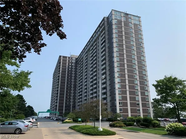 (undisclosed Address), Lakewood, OH 44107