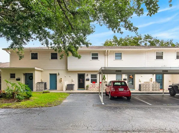 7258 Moffatt Ln N, Pinellas Park, FL 33781