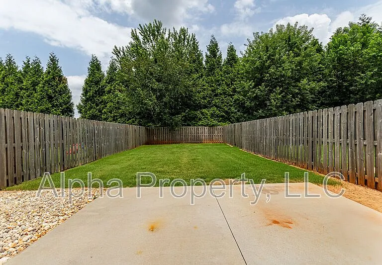 830 Chartwell Dr — Photo 21