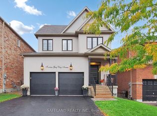 14 Grey Wing Ave, Georgina, ON L4P0E8