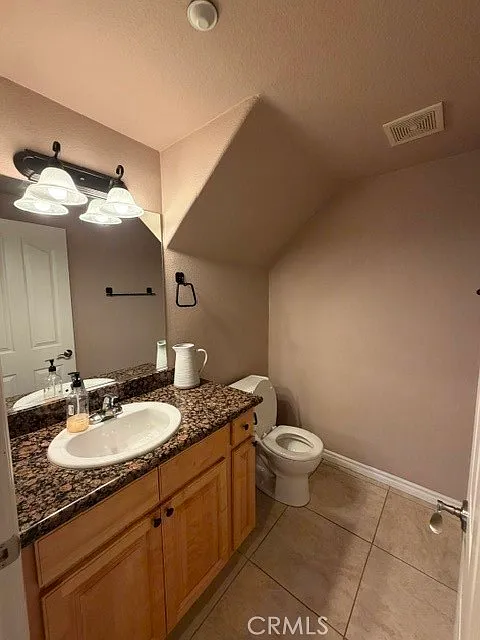 2 bed, 2.5 bath, 1394 sqft, $2,600 — Photo 4