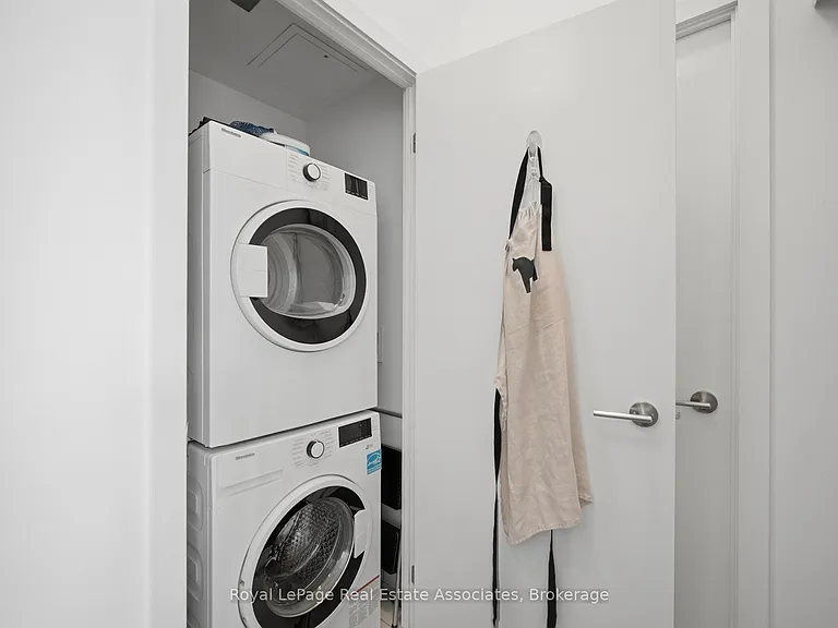 32 Forest Manor Rd #207 — Photo 23