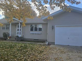 714 15th St, Nevada, IA 50201