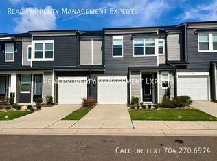 3115 Hutton Gardens Ln, Charlotte, NC 28269