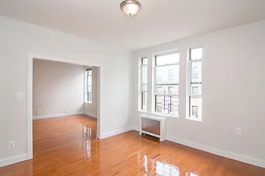 Rented by New York Residence