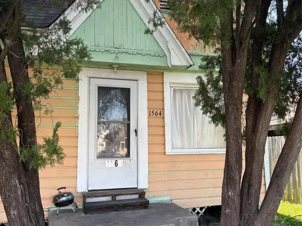 1564 Godwin St, Houston, TX 77023