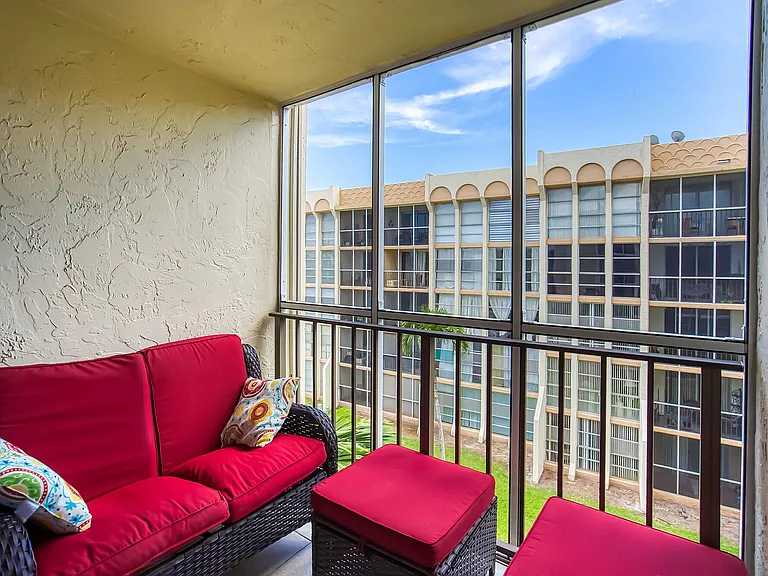 2000 Atlantic Shores Blvd #410 — Photo 42