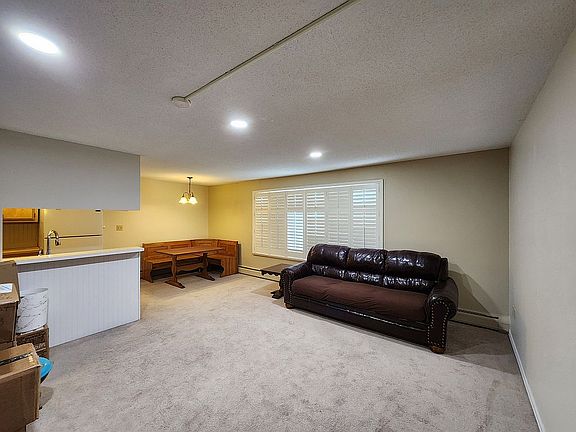 5th image of 1516 Grand Ave #102