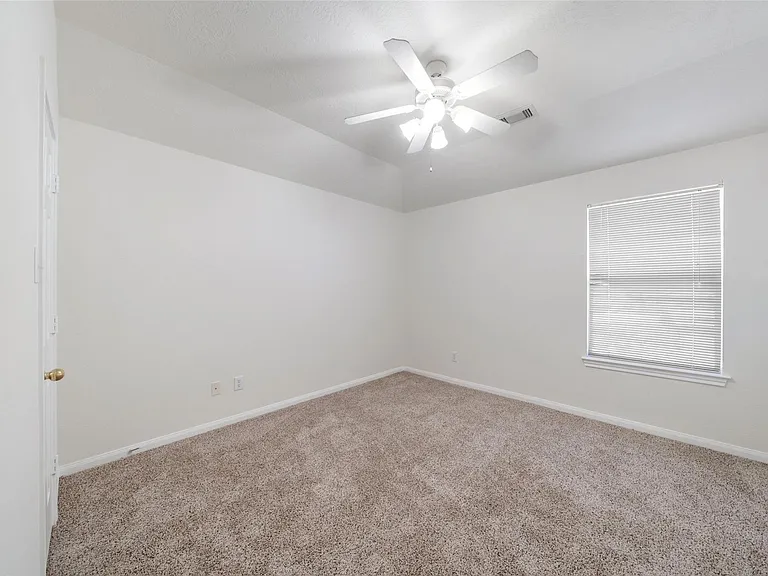14213 Stone Bluff Ln — Photo 39