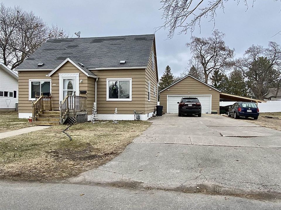 1st image of 1016 W Hosmer St