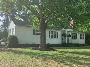 2927 Dunn Rd, Eastover, NC 28312