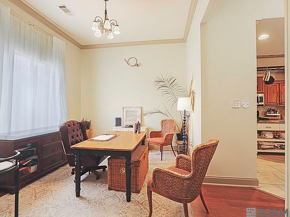 4th image of 39053 Corinne Cir