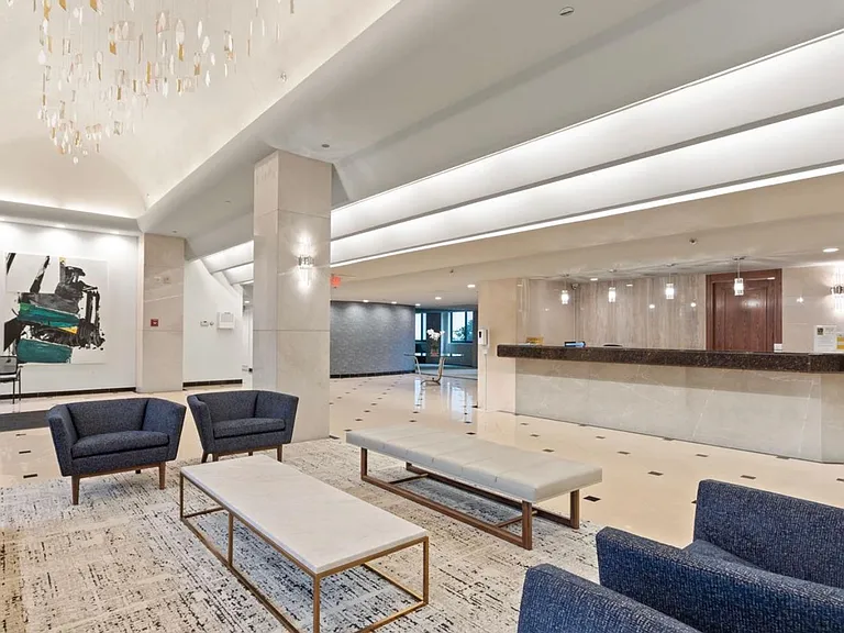4550 N Park Ave #203 — Photo 15