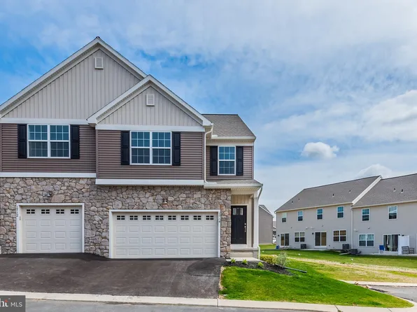 1714 Shady Ln, Mechanicsburg, PA 17055