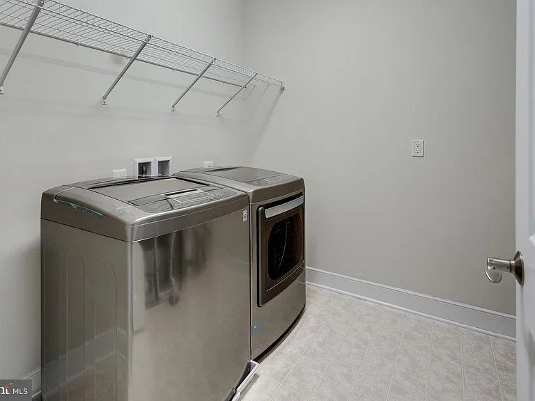 737 Diamond Ave #102 — Photo 12