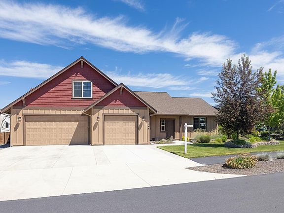 4th image of 243 NW Saddle Ridge Loop