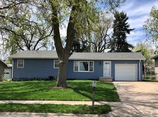 200 N 8th St, Springfield, NE 68059