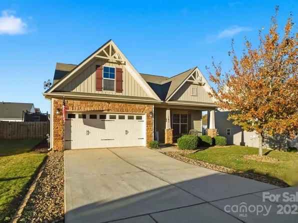 167 Gage Dr, Mooresville, NC 28115